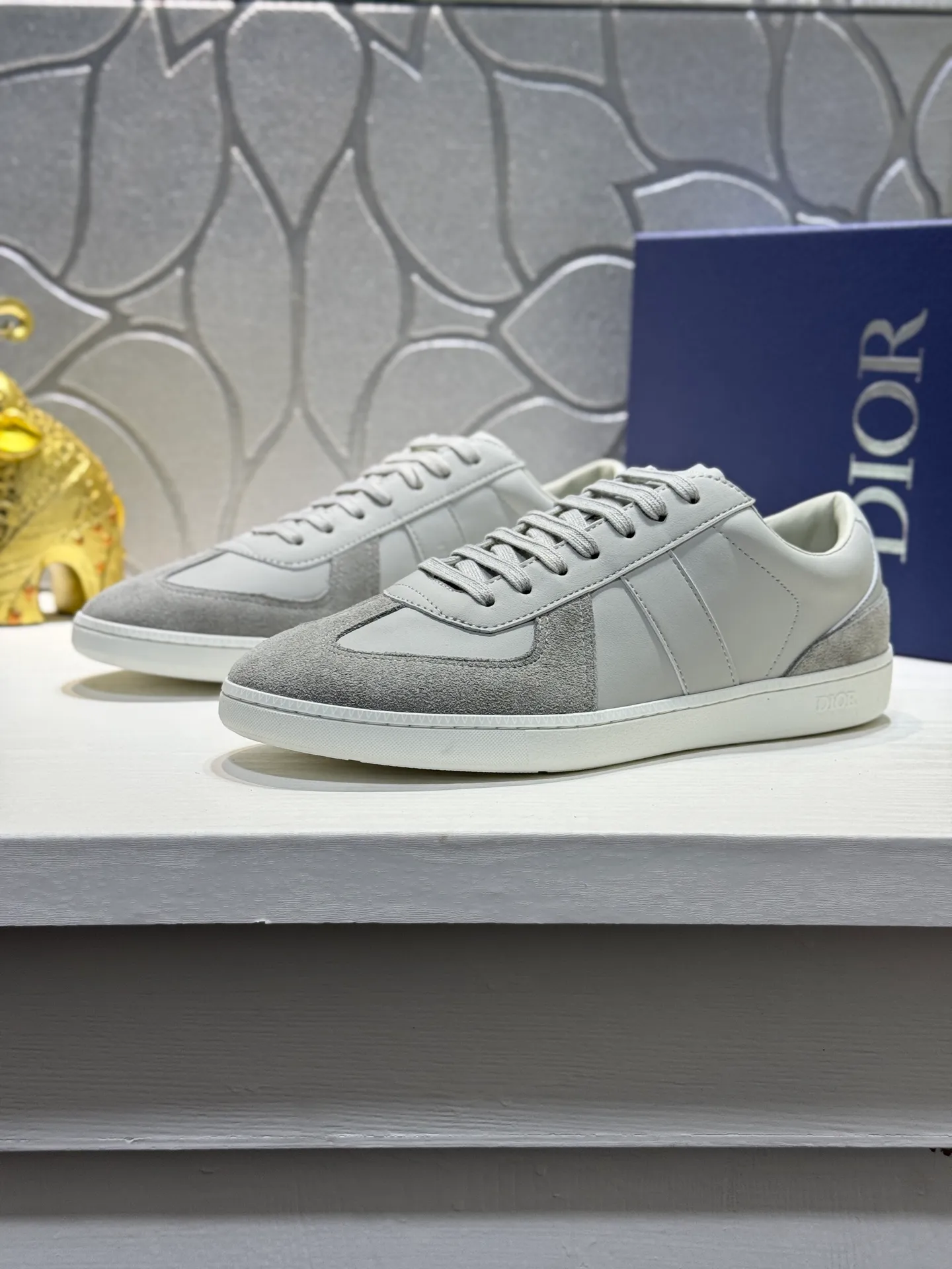 Men's Men's Shoes💰380【New Style】🎠🎠Dior🔍Top Purchasing Agency🇮🇹Di's hot style super popular sneakers are synchronized with the new product counters. The uppers are original Italian imported cowhide, the logo graphics are perfectly reproduced with complex craftsmanship necessary for fashionistas, and the imported soft sheepskin lining is Sole: The original sole is specially provided by the original factory. The exclusive movable molded sole is super comfortable. The original factory follows the order. 🔍🔍Multiple colors are available. You can enter and exit the counter at will. Welcome to compare. A must-have for trendy men. Code number: 38-44 (45 customized